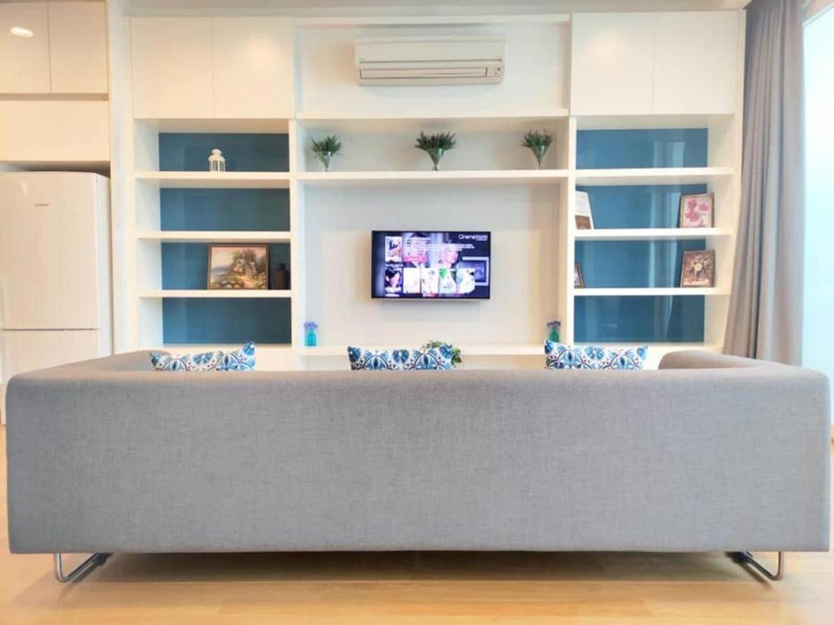The Platinum Klcc By Home Stay Kuala Lumpur Exteriör bild